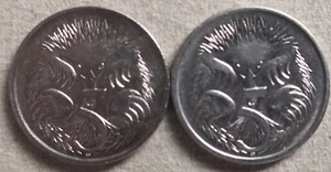 Australia 2 pcs (1988 & 1992) 5 Cents coin - Picture 1 of 2