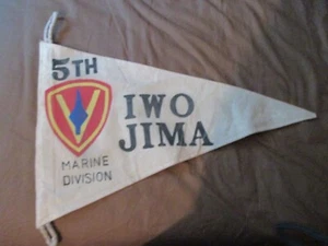 WWII USMC 5 TH MARINE DIVISION IWO JIMA FLAG / PENNET - Picture 1 of 2