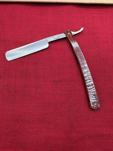 Vintage “Conqueror” Straight Edge Razor W/ Leather Case - Picture 1 of 7