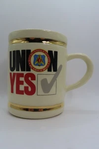 Taza de café Union YES United Brotherhood of Carpenters cerámica adorno dorado EE. UU. - Imagen 1 de 16