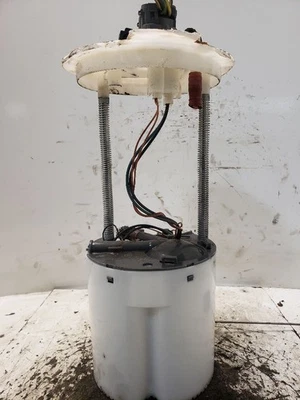 Fuel Pump Assembly 2.5L Fits 10-11 MAZDA TRIBUTE 1386832 - Image 1 of 4