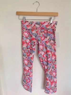 Lululemon Wunder Under Crop 6 Roll Down Flowabunga Floral NWT - Image 1 of 3