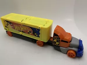 Hot Wheels Smashin’ Stunt Rig Vintage 2011 SEMI TRUCK DC7 - Picture 1 of 9