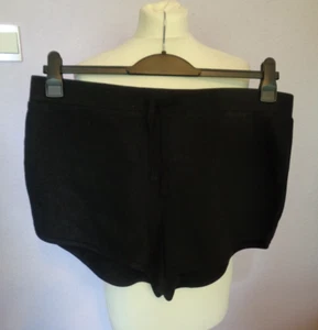Shorts By New Look Size 18 Black Elastic Waist False Tie NWT - Picture 1 of 6