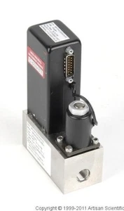Brooks Instrument 5851i Oxygen Analog Thermal Mass Flow Controller - Picture 1 of 1