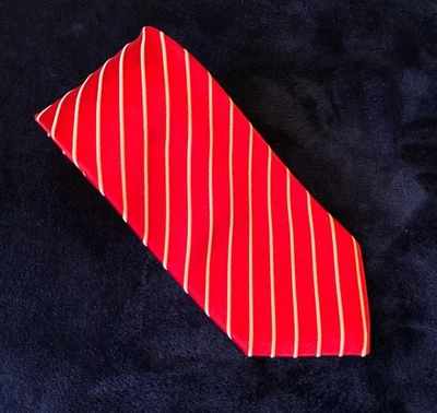 Corbata Vintage Valentino Cravatte 100% Seda Rojo Oro Rayas Hecha en Italia Oficina Foto 1 de 4