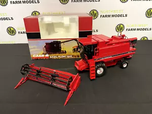 REPLICAGRI 113 1:32 SCALE INTERNATIONAL AXIAL FLOW 1640 COMBINE HARVESTER - Picture 1 of 5