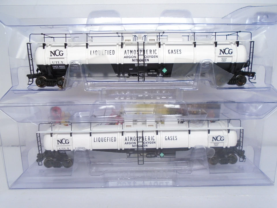 Broadway Limited Ho 6106, Cryogenic Tank car set, NCG - Image 1 of 3