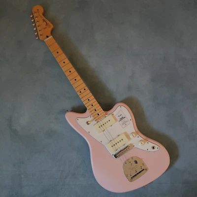 Fender Made in Japan Junior Collection Jazzmaster Maple Satin Shell Pink - Image 1 of 4