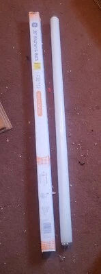 GE F30T12 Fluorescent 30W Lamp Bulb 36" Cool White- x07 - Image 1 of 3