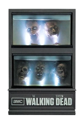 The Walking Dead Season 3 Limited Edition (Blu-ray) Andrew Lincoln Danai Gurira - Image 1 of 4