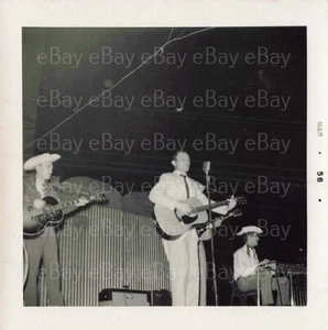 Stonewall Jackson Buddy Emmons VINTAGE Candid One Of A Kind 3.5x3.5 Photo 1958 - Picture 1 of 2