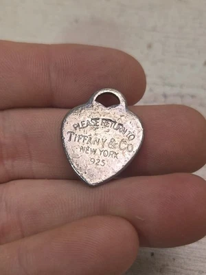 Tiffany & Co. Plata Esterlina "Volver a" Corazón Etiqueta Dije/Colgante 20mm X 26mm Foto 1 de 4