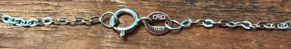 750(18K) White Gold Diamond Cut Cable Link Chain Necklace 1.5Grm.15" Long, Italy - Image 1 of 4