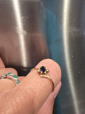 Anillo delicado zafiro azul y diamante blanco oro 14k Foto 1 de 2