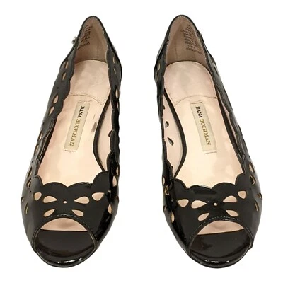  Zapatos de salón para mujer talla 6M planos Dana Buchman charol negro excelentes usados Foto 1 de 4