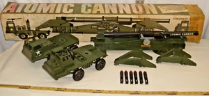 IDEAL ATOMIC CANNON MILITARY TRUCK 1958 LARGE PLASTIC TOY SET BOXED - Picture 1 of 5