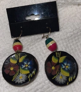 Vintage Hand Painted Coconut Shell Floral Earrings #44A - Picture 1 of 4