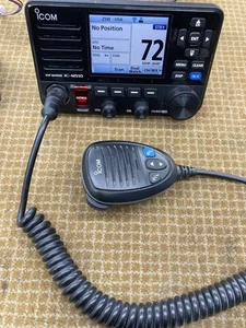 ICOM IC-M510 AIS Marine VHF and AIS With ICOM CT-M500 - Picture 1 of 21