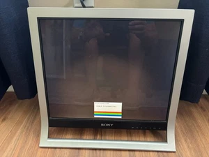 Sony SDM-HS95P 19" TFT LCD Computer Monitor 1280x1024 Color Display - Picture 1 of 2
