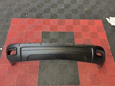 Difusor de cenefa de parachoques inferior trasero Rolls Royce Cullinan 2019-2023 OEM Foto 1 de 4