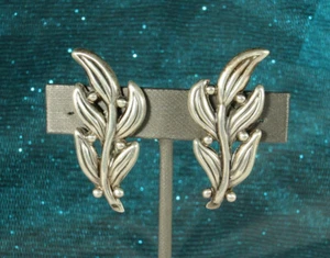 Sterling Mexico Earrings MARGOT de TAXCO Leaf & Berries Mold by Hilario Lopez EX - Picture 1 of 6