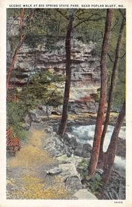 Postal MO: Paseo panorámico, Big Spring State Park, Poplar Bluff, Missouri, década de 1910 - Imagen 1 de 2