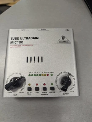 BEHRINGER TUBO ULTRAGAIN MIC100 TUBO DE VACÍO PREAMPLIFICADOR CON LIMITADOR Foto 1 de 3