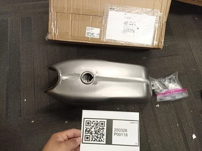 9L Universal Cafe Racer Fuel Tank for BWM R100R for Yamaha RD350/400 for Honda - Изображение 1 из 4
