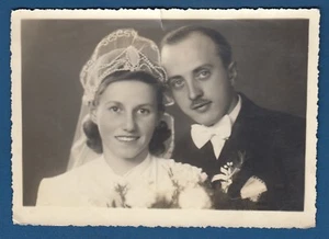 Vintage Wedding photo 1930s. Bride & Groom, wedding dress, Croatia ! - Foto 1 di 2