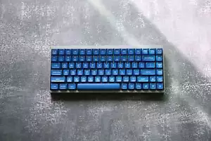 140 Keys Klein Blue SA Profile Doubleshot PBT Keycap Set - Picture 1 of 9