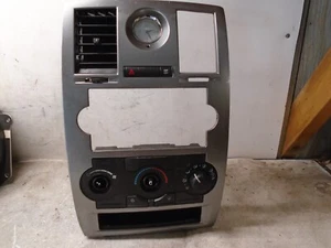 2005-2007 Chrysler 300 Heater AC Temperature Control Dash Bezel P55111870AJ - Picture 1 of 8