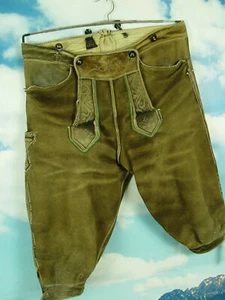 herrliche Säcklerarbeit Antik Hirschleder Lederhose mit grüne Stickerei Gr.52 - Bild 1 von 9