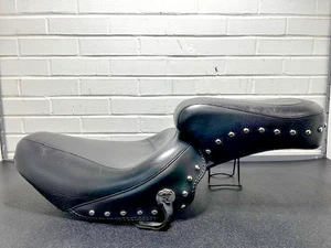 Mustang Studded 2up Seat Harley Softail Fatboy Night Train *OEM 75303 *Nice Used - Bild 1 von 12