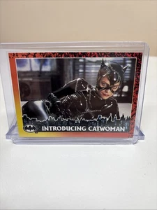 1992 Topps Batman Returns Trading Card #4 Introducing Catwoman Mint - Picture 1 of 2