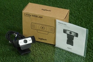 LOGITECH C930E VIDEO WEBCAM 30 FPS 1080P ~ NEW!! - Picture 1 of 6