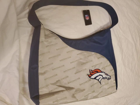 Womens NFL Denver Broncos Purse Embroidered Nylon Shoulder Hand Bag NWT Cover