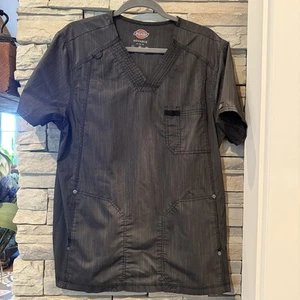 Black Dickies Advance Mens V Neck 3 Pocket Scrub Top DK695 ONXT - Picture 1 of 9