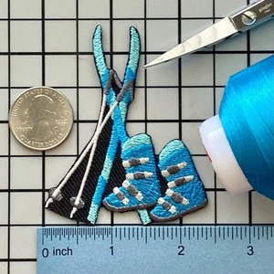 Skiing Patch Iron-on Badge - Picture 1 of 1