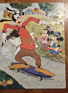 Jigsaw Puzzle Whitman Goofy 18 x 14 Inch 100 Pc Walt Disney Productions Vintage - Picture 1 of 2