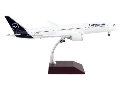 Boeing 787-9 Commercial Aircraft with Flaps Down "Lufthansa" White with Blue Tai - Image 1 of 2