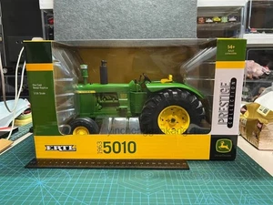 1/16 1963 John Deere 5010, ERTL Prestige Collection - Picture 1 of 8