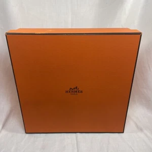 HERMES PARIS Original Gürtelbox ~ leer 8,25 x 8,25 x 2" - Bild 1 von 15