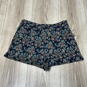 Forever 21 Tapestry Shorts Size Small Black Floral - Picture 1 of 8