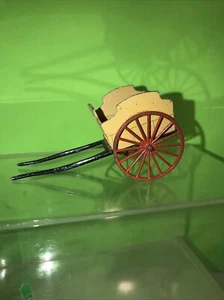 Vintage britains Horse Drawn Dairy England  - Picture 1 of 9