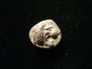CARIA. CNIDOS, circa 478 BC. DIOBOL. Lion head. Aphrodite within incuse square. - Picture 1 of 2
