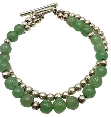 Pulseira de contas de jade verde e prata fecho alternado - Imagem 1 de 4