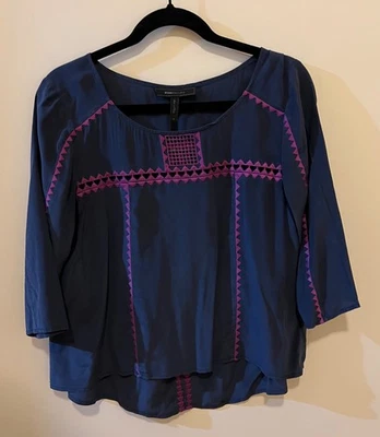 Camisa BCBGMAXAZRIA Bordada Seda Azul Marino Púrpura Recortes Para Mujer Talla M Foto 1 de 4