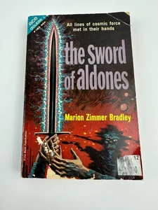 Marion Zimmer Bradley Sword of Aldones / Planet Savers Ace Double F-153 1962 PB - Bild 1 von 9