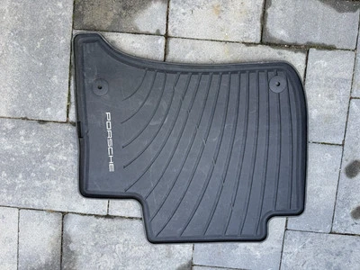 Alfombrilla Porsche Cayenne OEM negra para todo clima 2011-2018 goma ¡PARTE TRASERA DERECHA! Foto 1 de 3